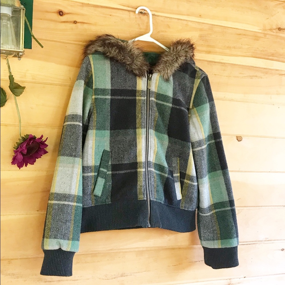 Rue 21 hooded plaid faux fur crop jacket